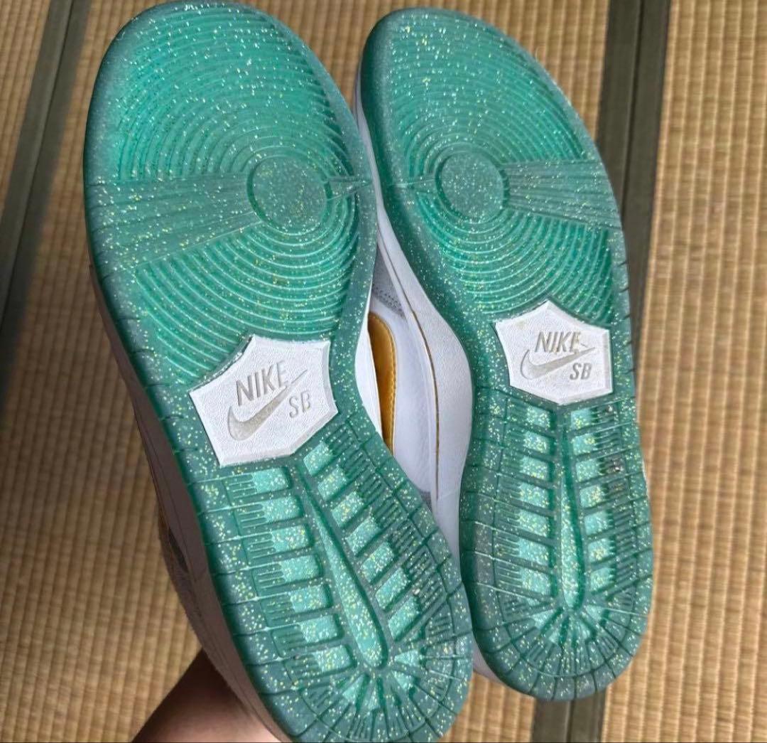 Nike スエード スニーカー グレー/ゴールド並行輸入品