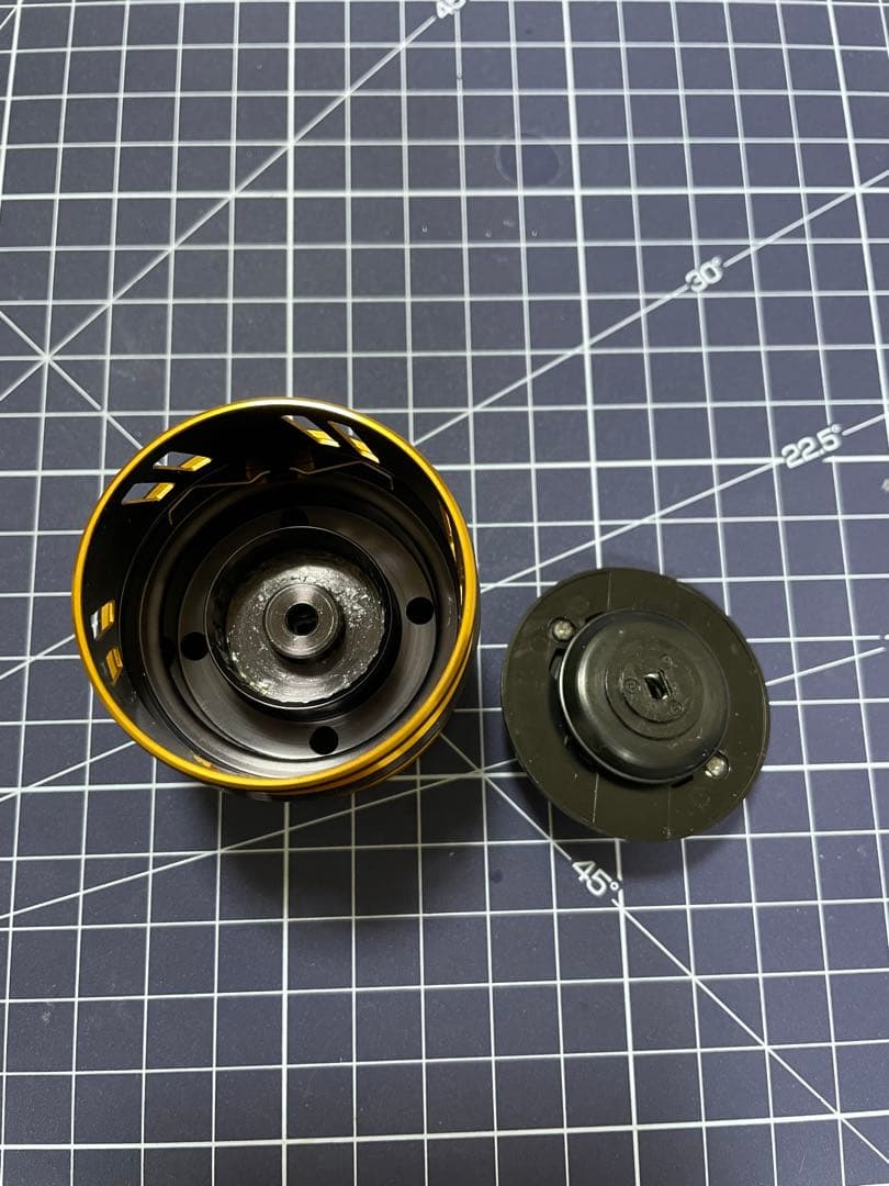 ★美品★LEGALIS LT 3000S-C-DH スピニングリール