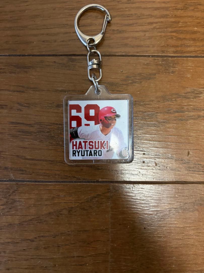 広島東洋カープ ユニフォーム HATSUKI 69 Lサイズ （おまけ付き）