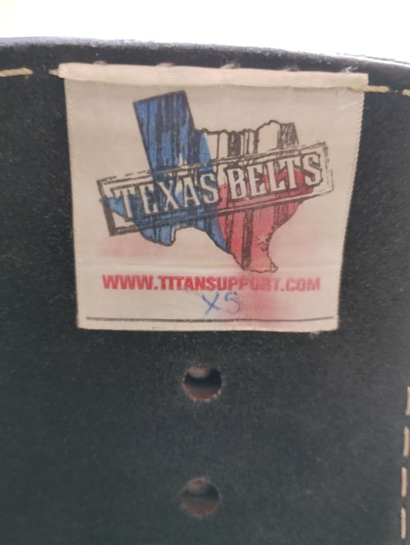 注目 Titan Toro タイタン トロブラボー レバー パワーベルト XS