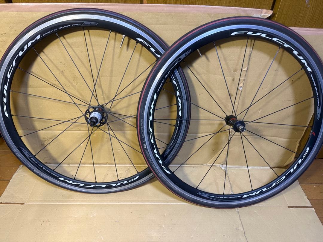 フルクラム　レーシングクアトロ　C15