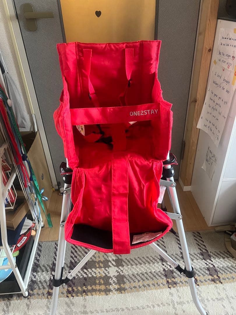 折りたたみ ポータブル ハイチェア トレー付き シートベルト付き レッド