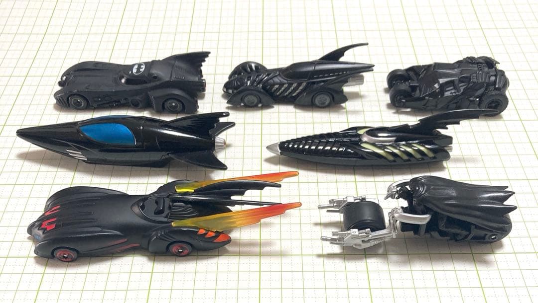 古い　バッドモービル 19台