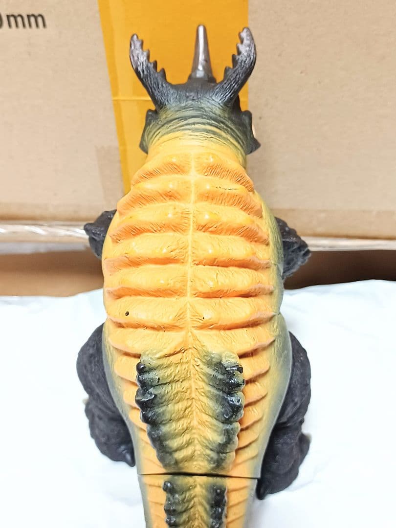 ウルトラマン　ウルトラ怪獣　ネロンガ　18cm　ソフビ　フィギュア　特撮　998
