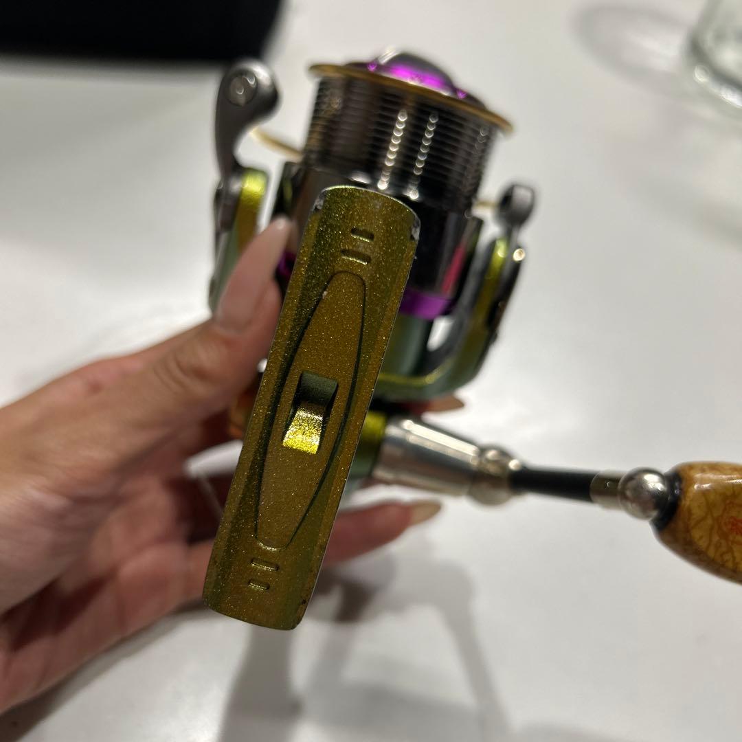 DAIWA スピニングリール メガバスTD-ito 2506C