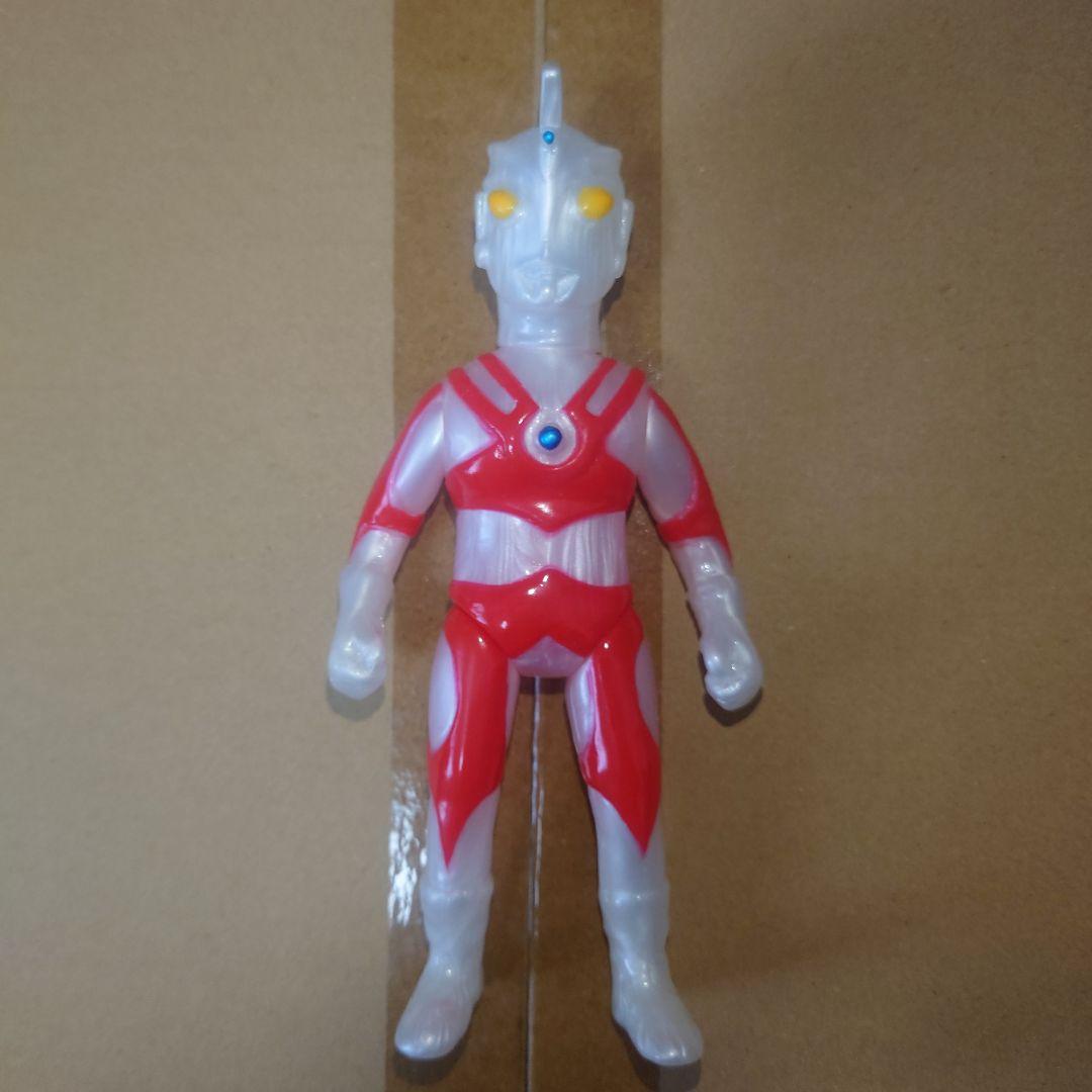 ヤモマーク　ウルトラマンエース　ホワイトパール