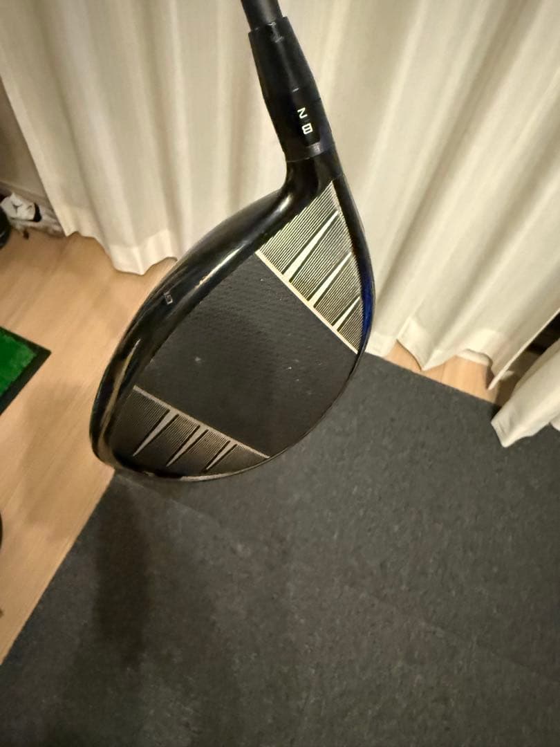 GT3 ドライバー　9.0 ヘッドカバー付き　シャフトは新品