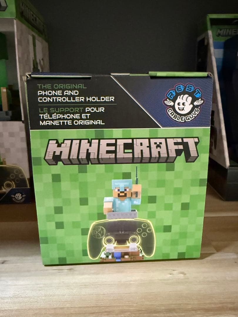 ダイヤモンド装備スティーブ コントローラースタンド マインクラフト ケーブルガイ