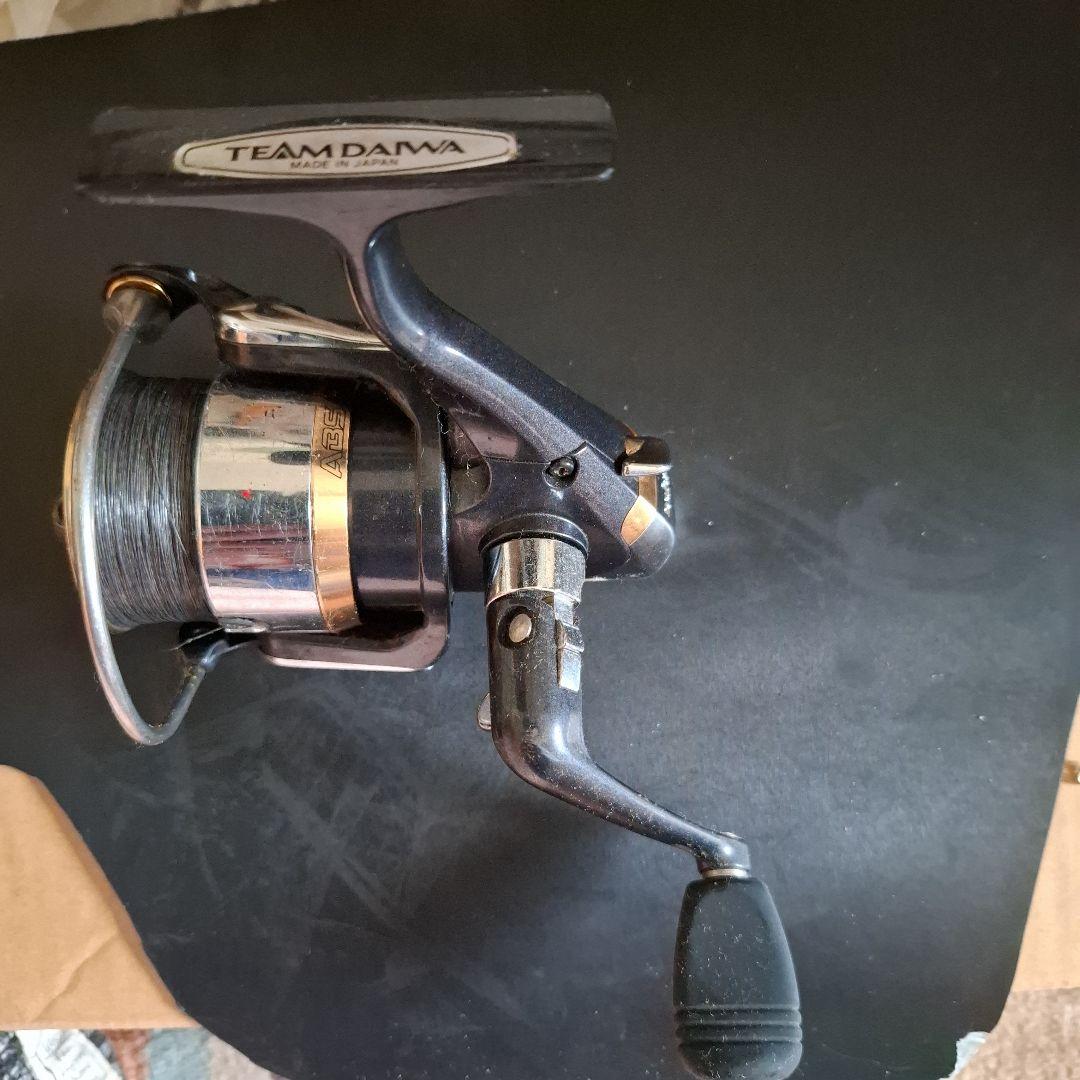 TEAM DAMA 2506 スピニングリール　２台セット