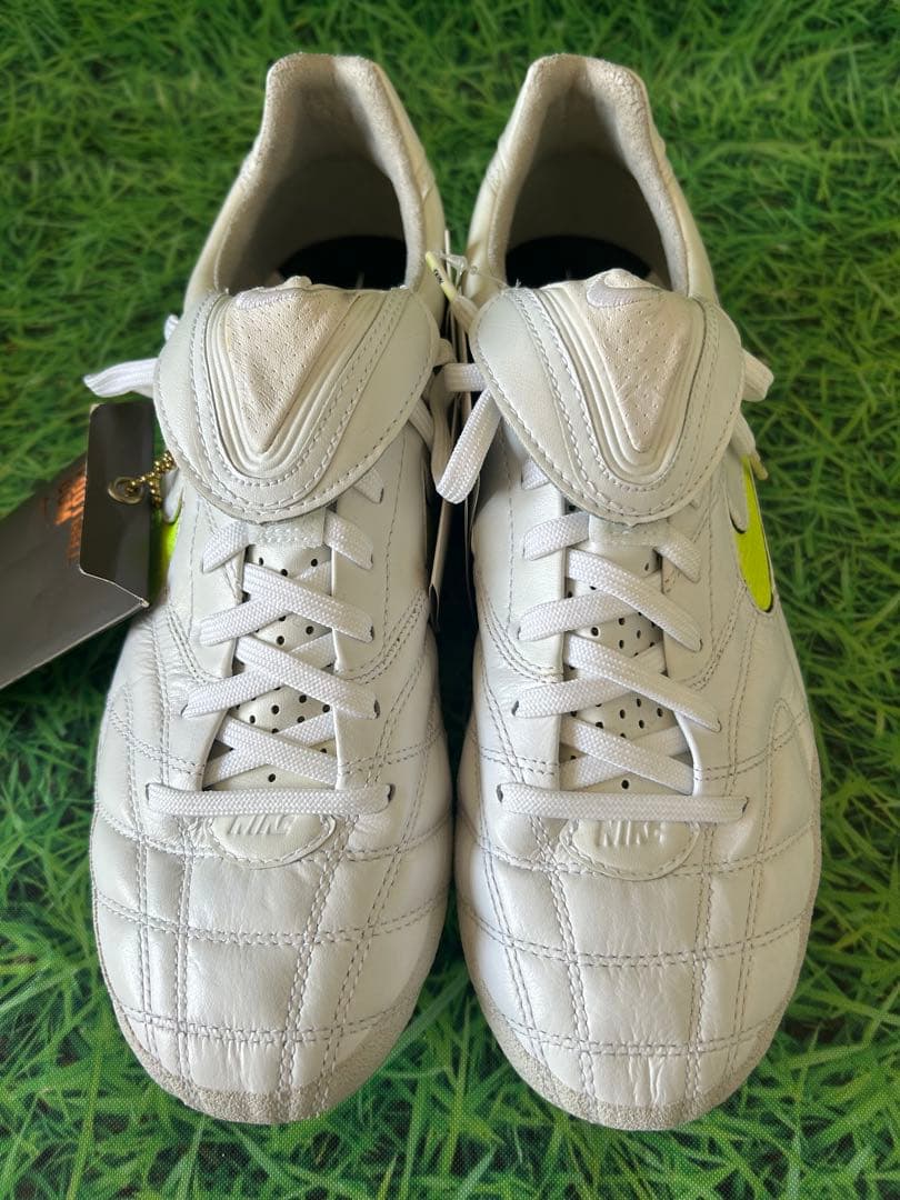 ☆新品☆送料無料☆NIKE(ナイキ)TIEMPO LEGEND Ⅲ HG☆