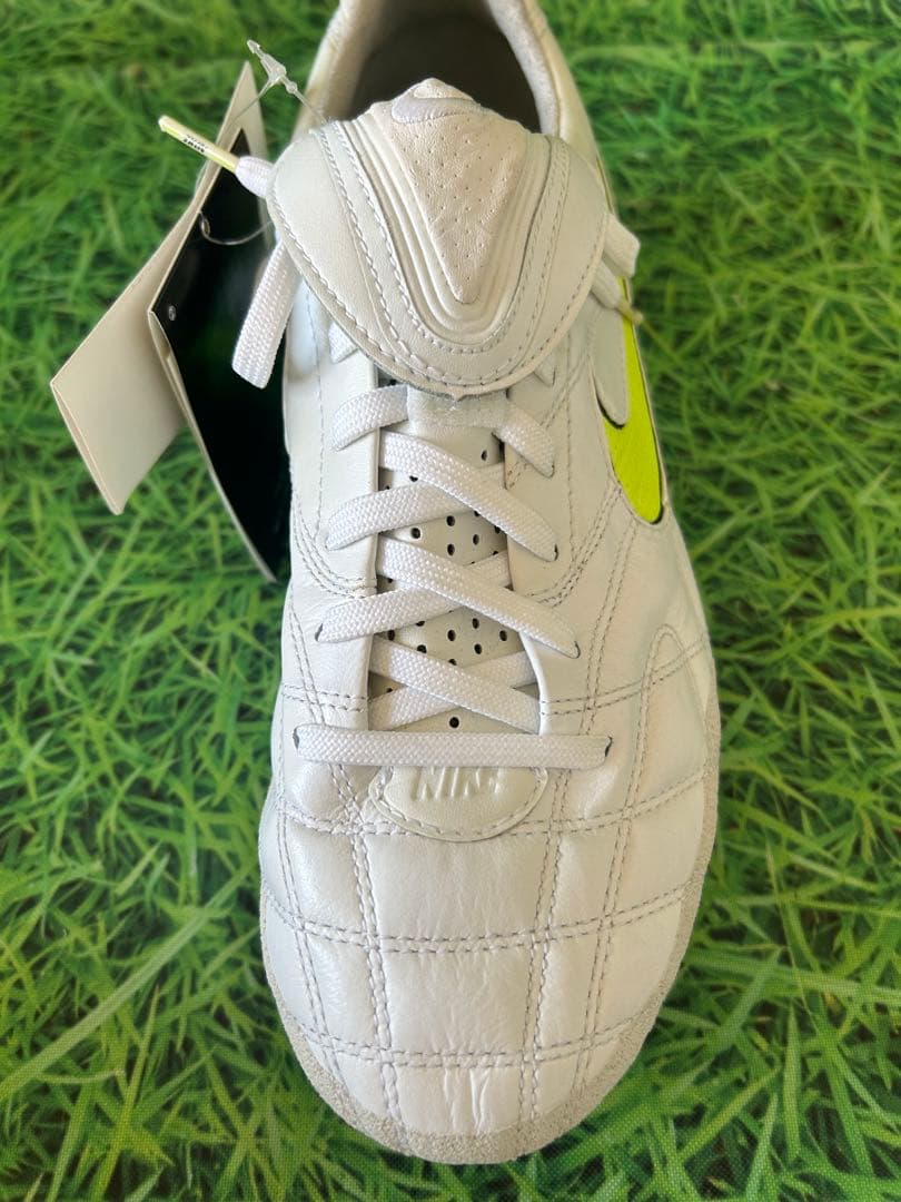 ☆新品☆送料無料☆NIKE(ナイキ)TIEMPO LEGEND Ⅲ HG☆