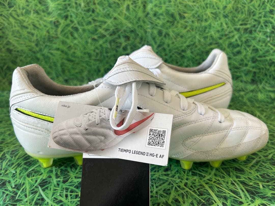 ☆新品☆送料無料☆NIKE(ナイキ)TIEMPO LEGEND Ⅲ HG☆
