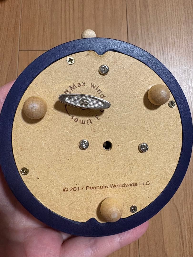 木製オルゴール　スヌーピー　フィギュア