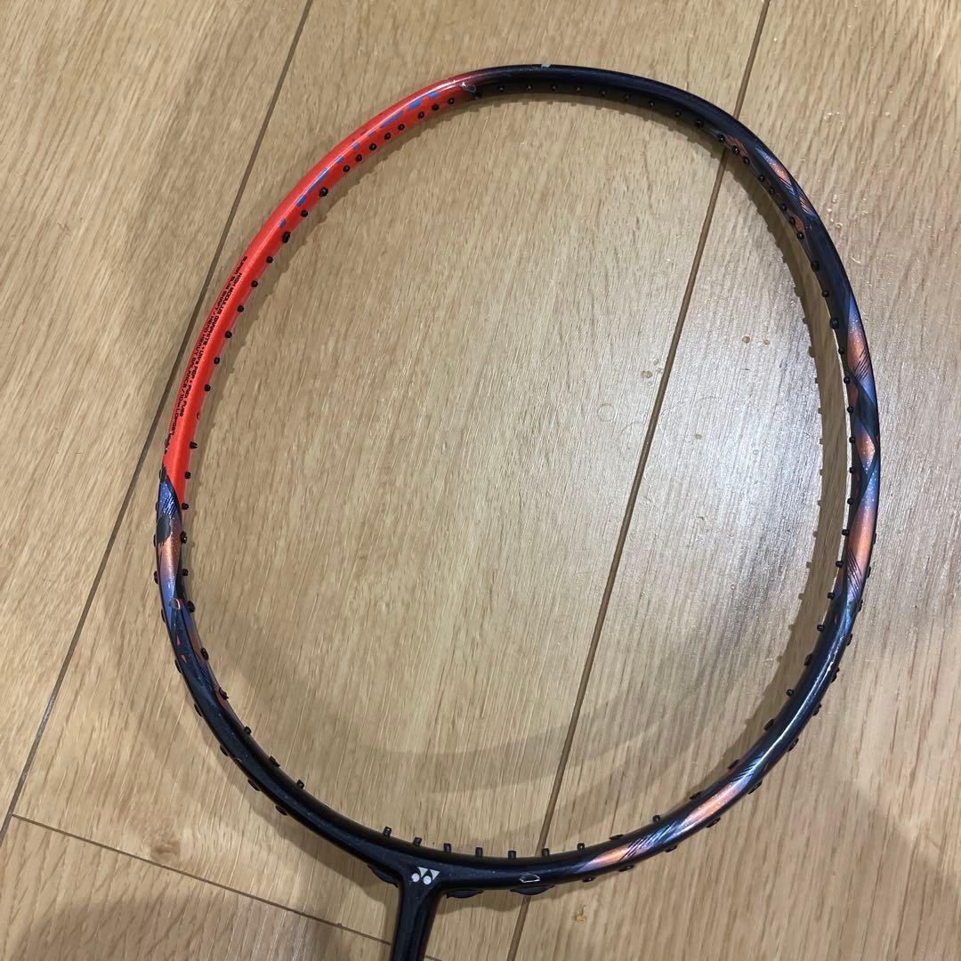 ASTROX 77 PRO バドミントンラケット