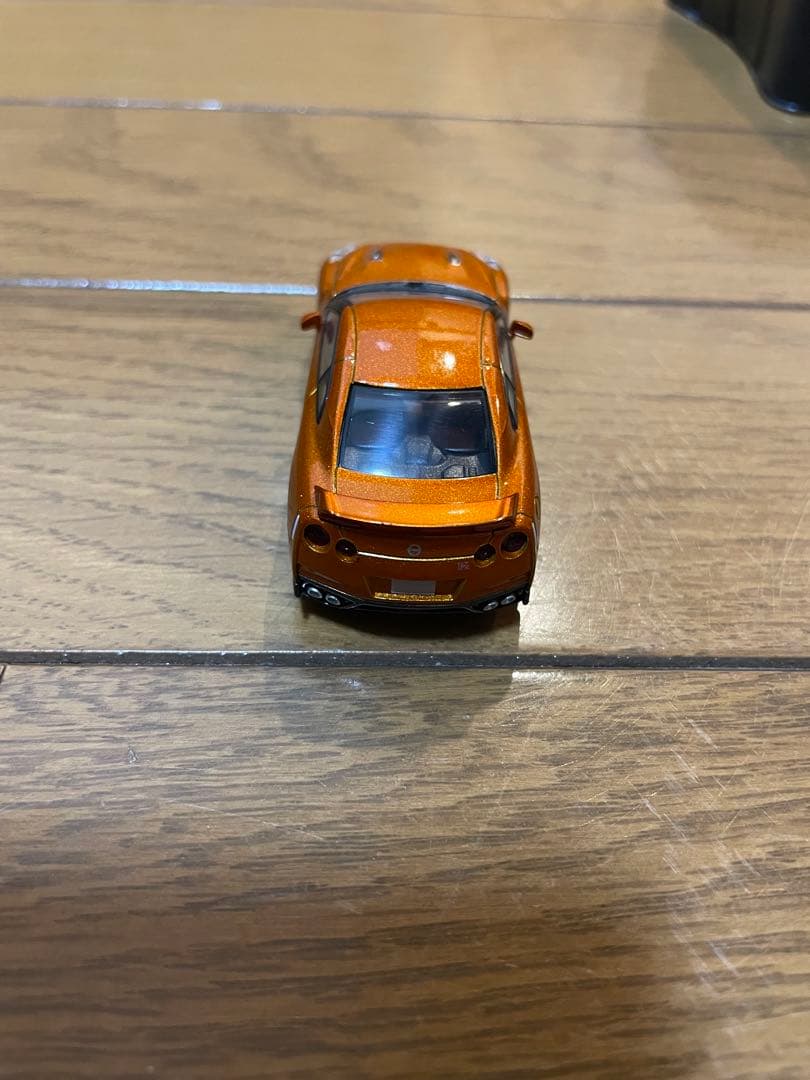 トミカリミテッドヴィンテージNissan GT-R 2017 Premium