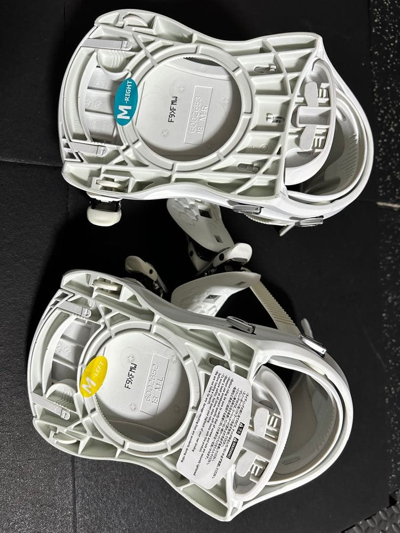 スノーボードビンディング　FLUX　XF　ホワイト2018〜2019モデル　M