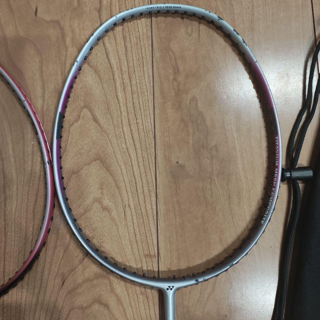 YONEX　バドミントンラケットセット ガット、グリップを新品に交換して発送