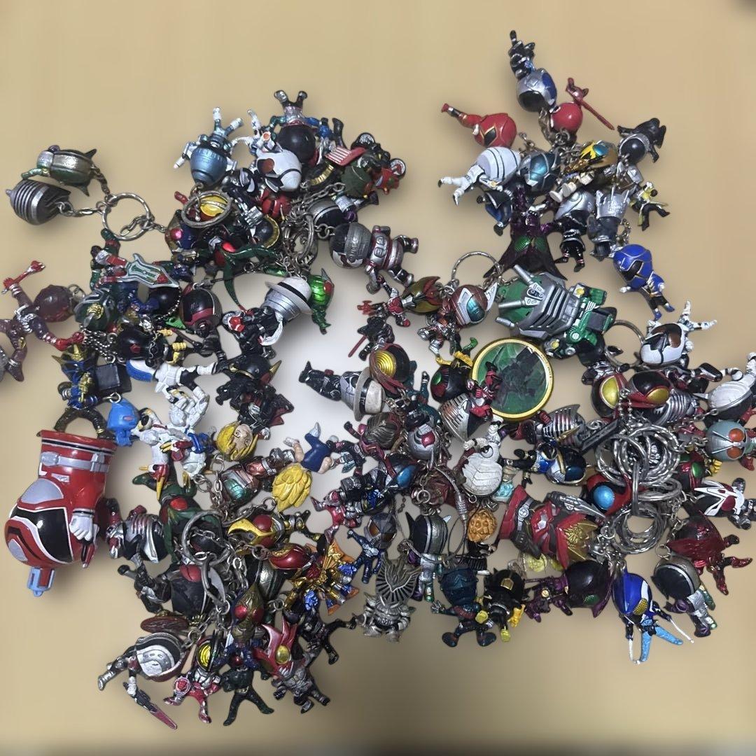 ジャンク 仮面ライダー スーパー戦隊、他 スイングキーホルダー