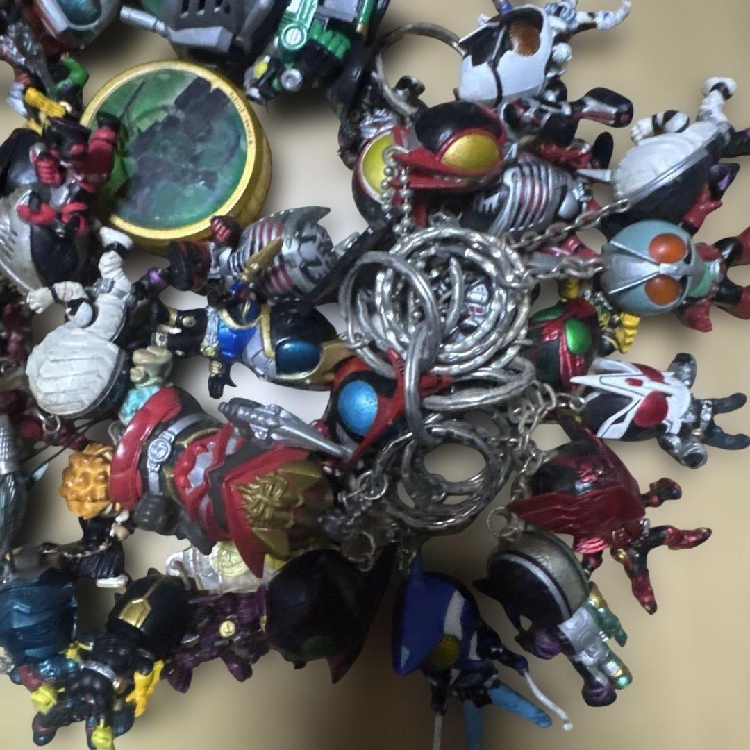 ジャンク 仮面ライダー スーパー戦隊、他 スイングキーホルダー