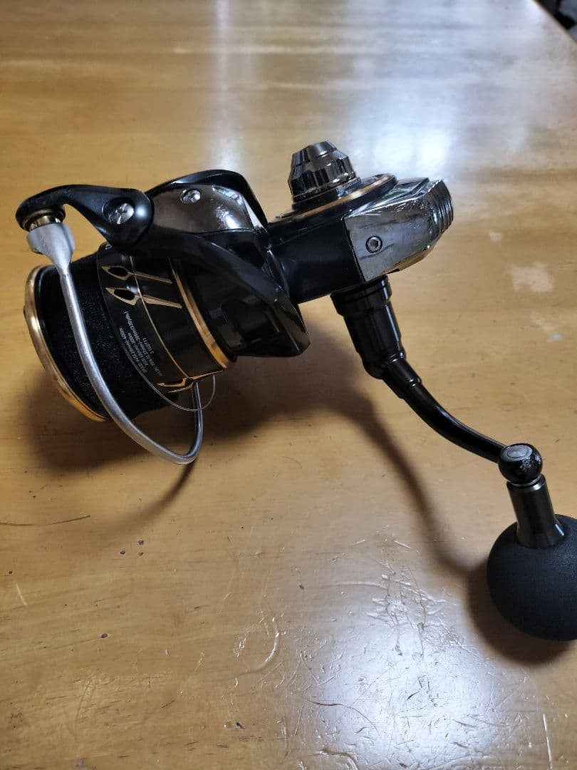 22ダイワCALDIA SW 10000-H スピニングリール