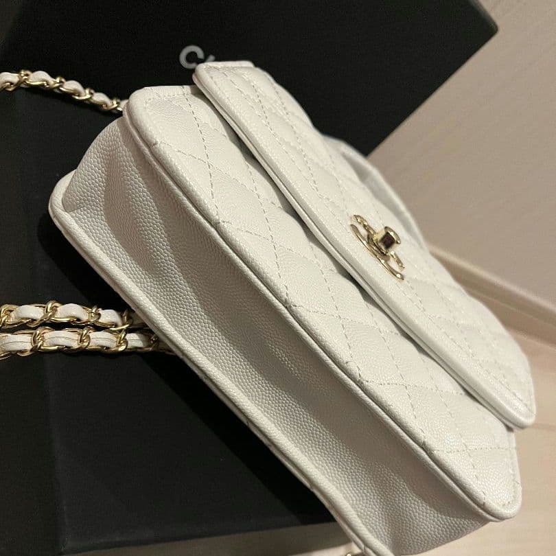 CHANEL ノベルティ　ホワイト　3way キャビアスキン
