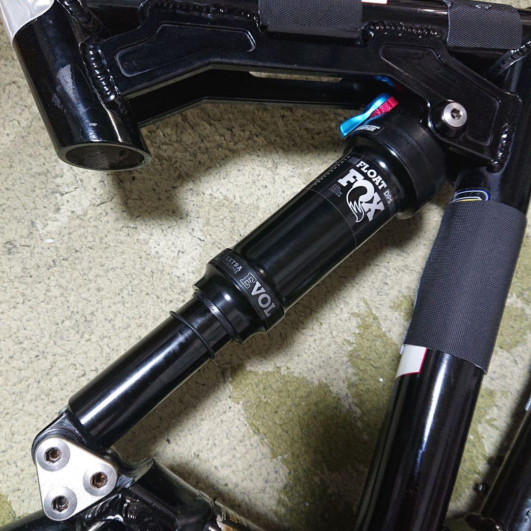MTBフレーム GT dh i race Fox float