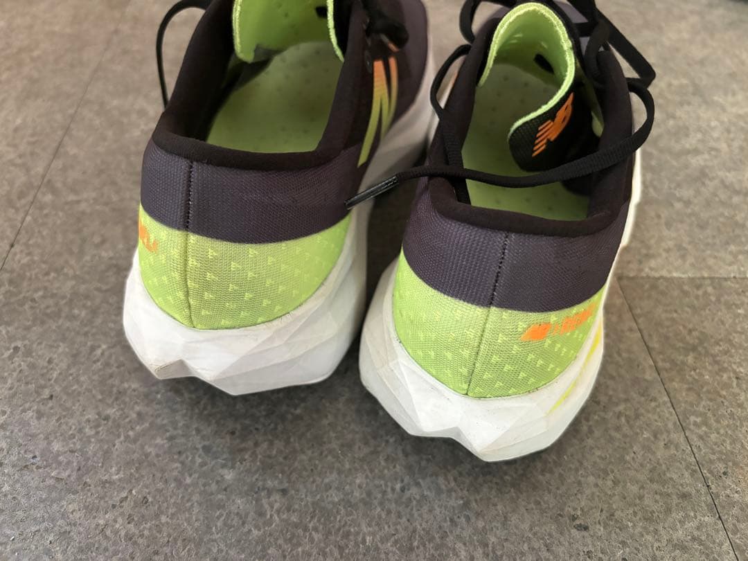 スパイク・シューズ New Balance FuelCell Rebel v4 28.0cm