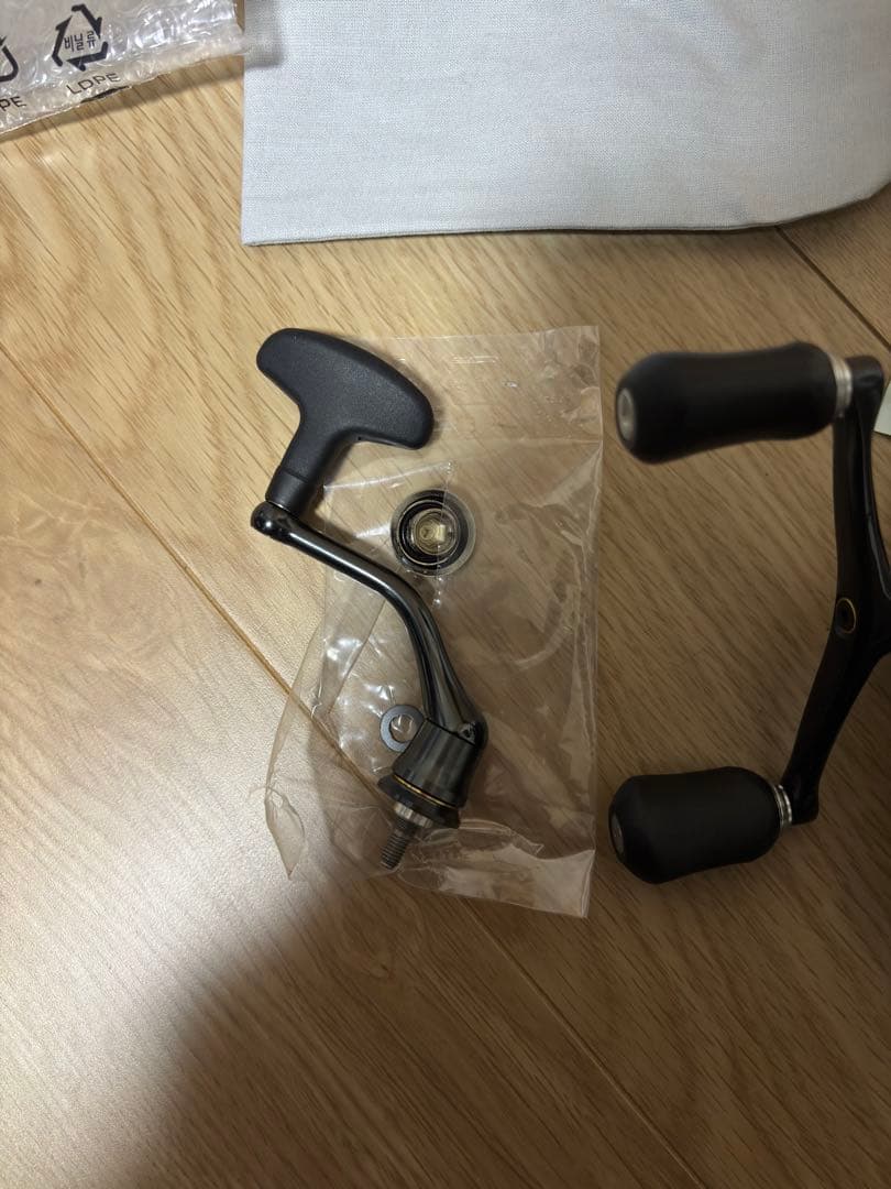 美品　SHIMANO TWIN POWER C3000MHG スピニングリール