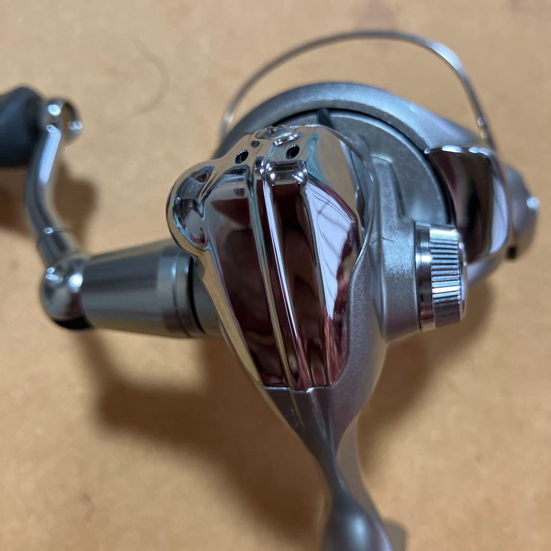 ど*》様 シマノ　Biomaster 1000 スピニングリール