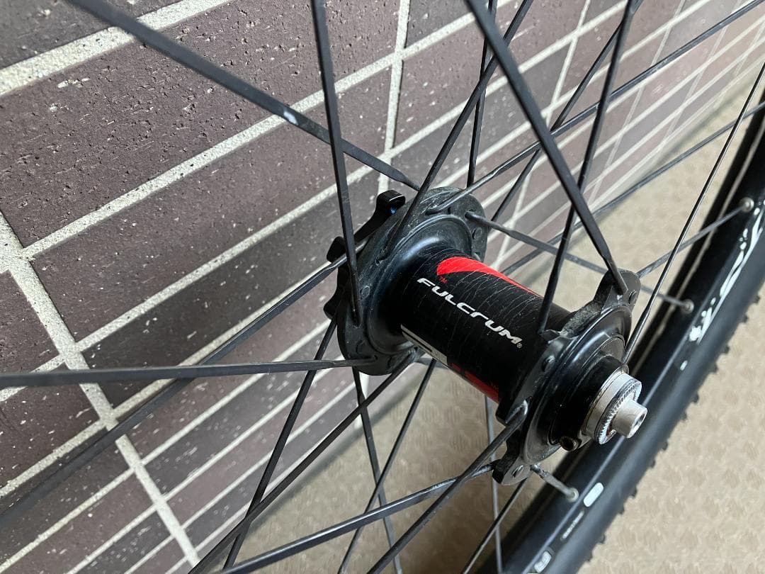 FULCRUMフルクラム REDL5　26インチ