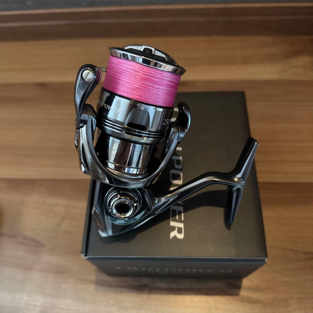 ツインパワー 2500s