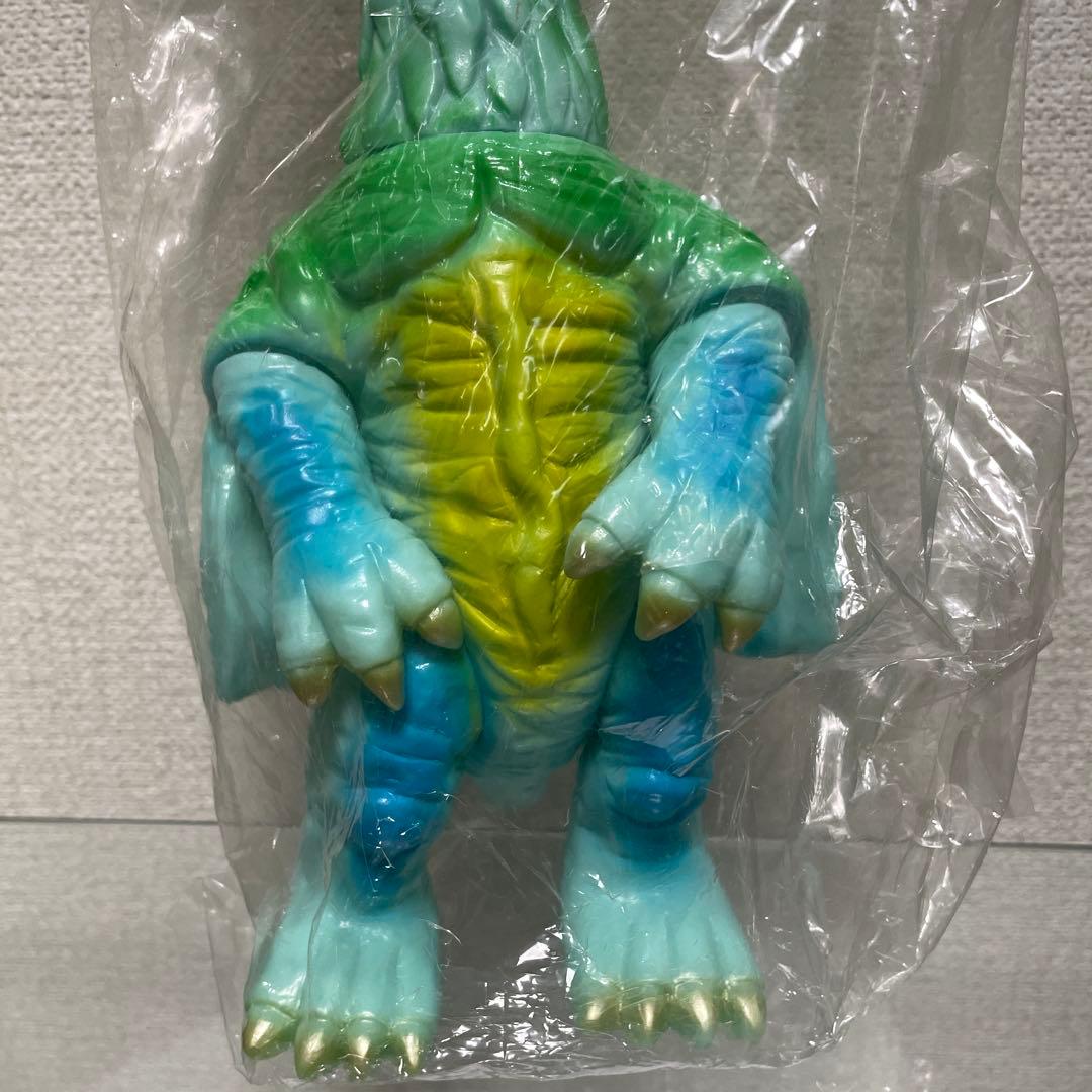 お値下げ中！！　B-CLUB 復刻版怪獣シリーズ ブルマァク テロチルス