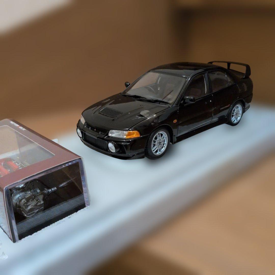 三菱　ランサーエボリューションⅣ　1/18　MOTOR　HELIX