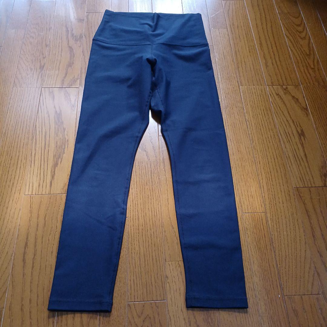 【美品】ヨガウェア　タンクトップ　レギンス　スカーラ　LAVA 　Mサイズ