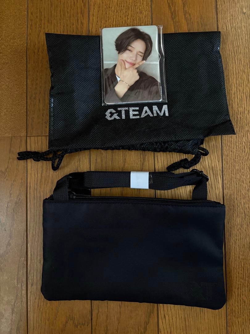 &TEAM公式ペンライト 即日発送、おまけ付き