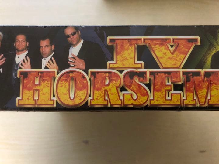 WCW トイビズ WWE フォーホースメン フィギュア