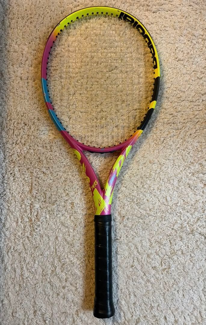 Babolat ピュアアエロラファ2023 G2