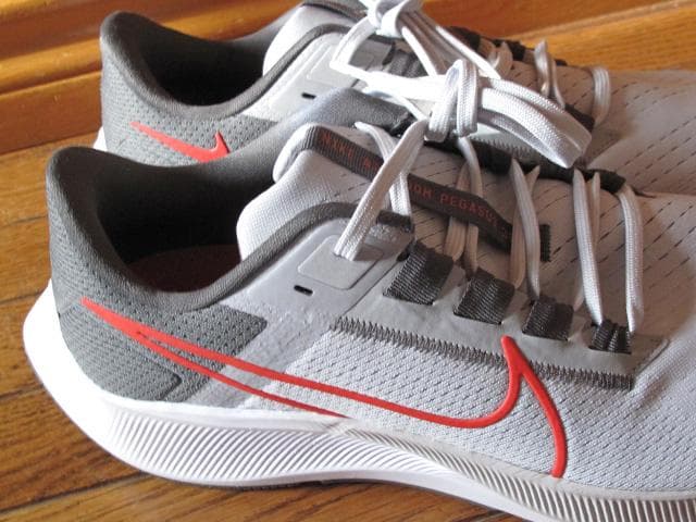 Nike Air Zoom Pegasus ランニングシューズ