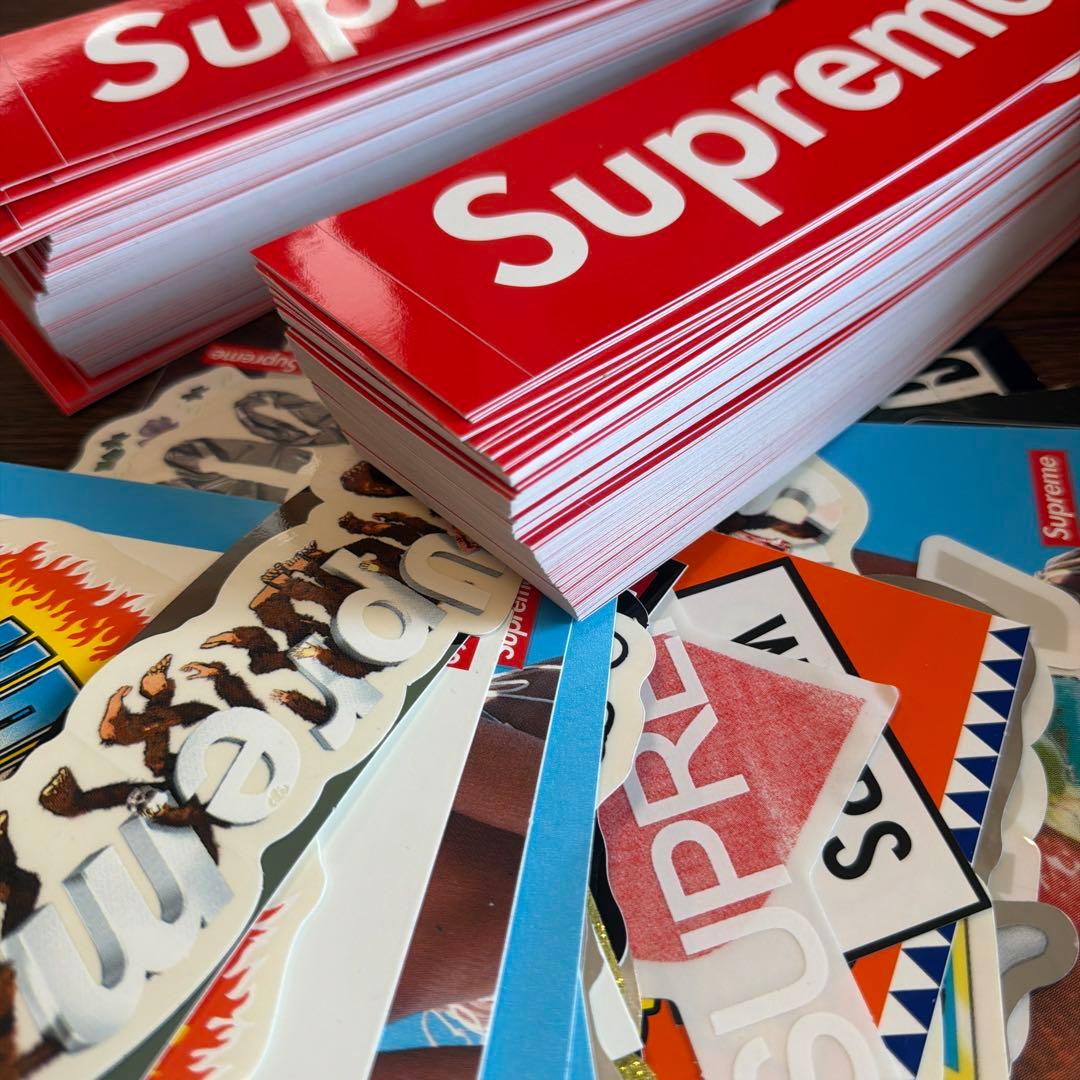 専用：Supreme ステッカー 350枚以上プラスシーズン60枚以上セット