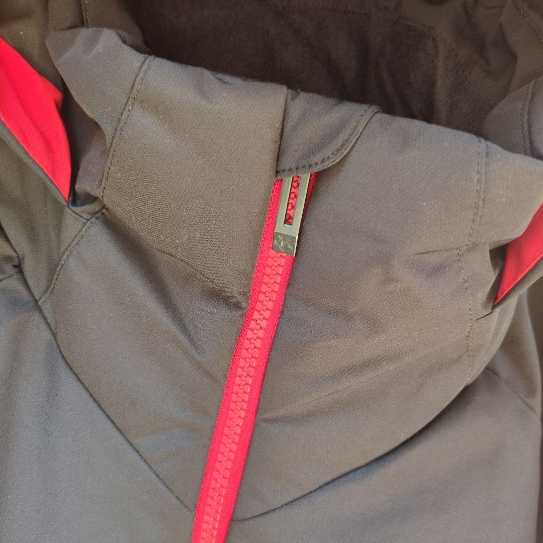 極美品　デサント　ムーブスポーツ　スキーウェア　上下セット　DESCENTE