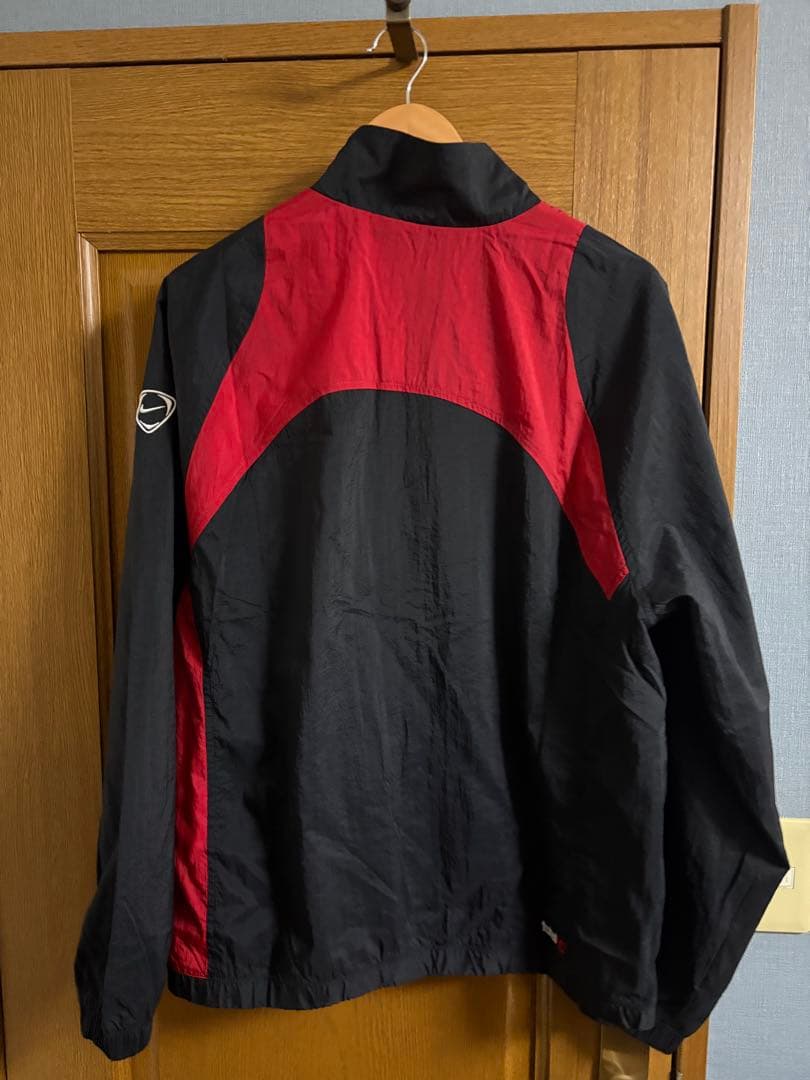 Nike ナイロンジャケット total 90 ジャージ