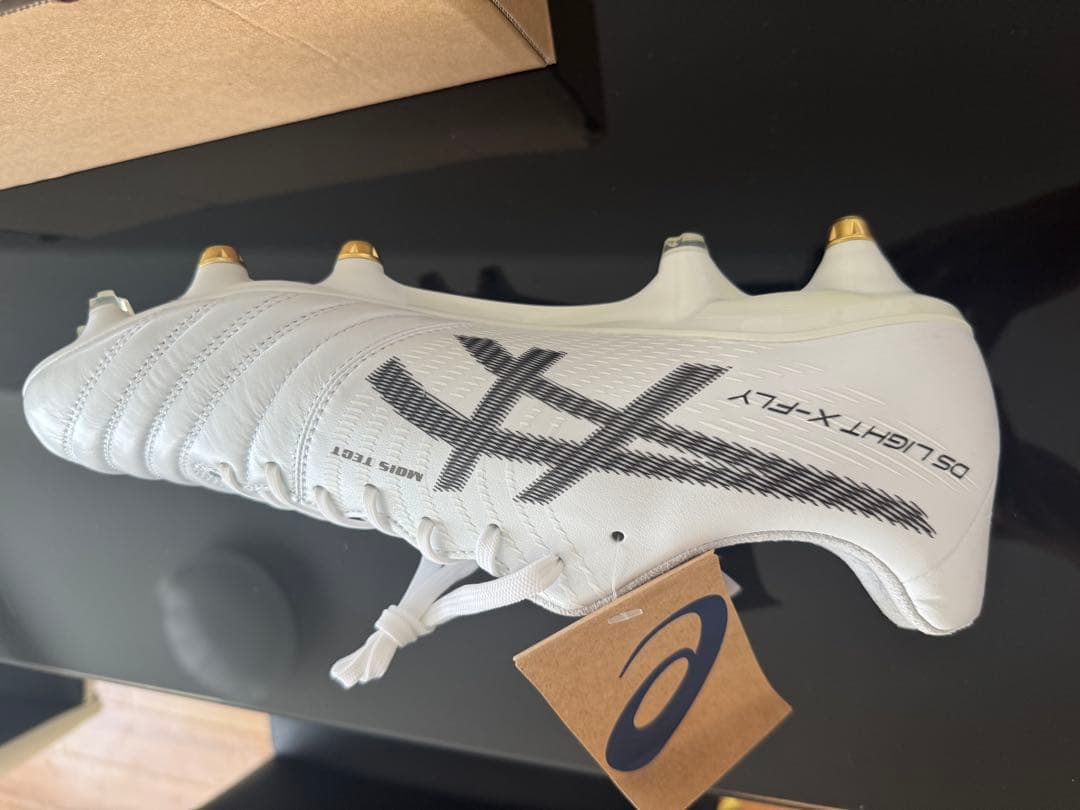 asics DS LIGHT サッカーシューズ ホワイト
