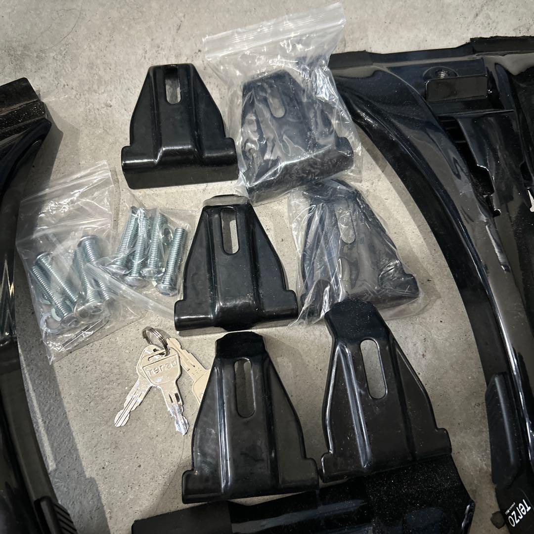 Terzo レインモール専用フットセット　ハイルーフ用盗難防止キー付き