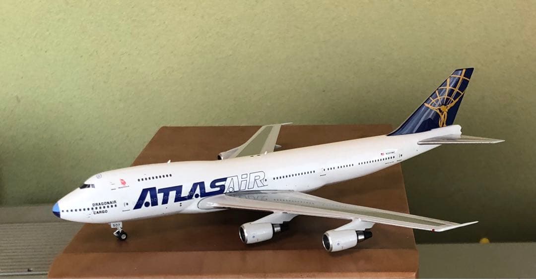 1/400 ATLAS AIR B747-230B ドラゴンエアノーズ
