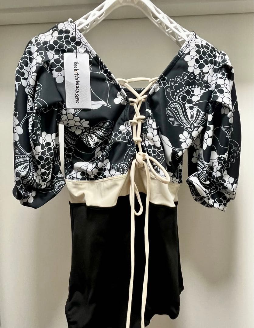 セール中新品未使用Eco Bitch Beach Styleエコビッチ S/M