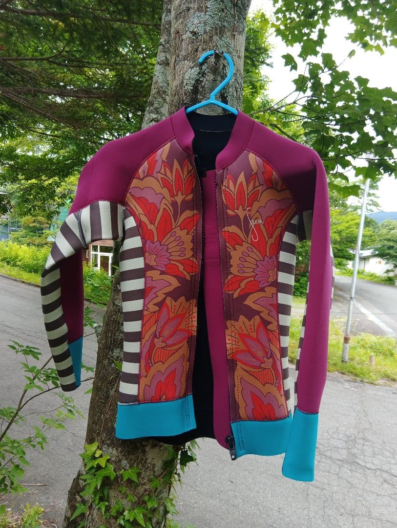 Seea×axxe classic 花柄デザイン タッパー Lサイズ