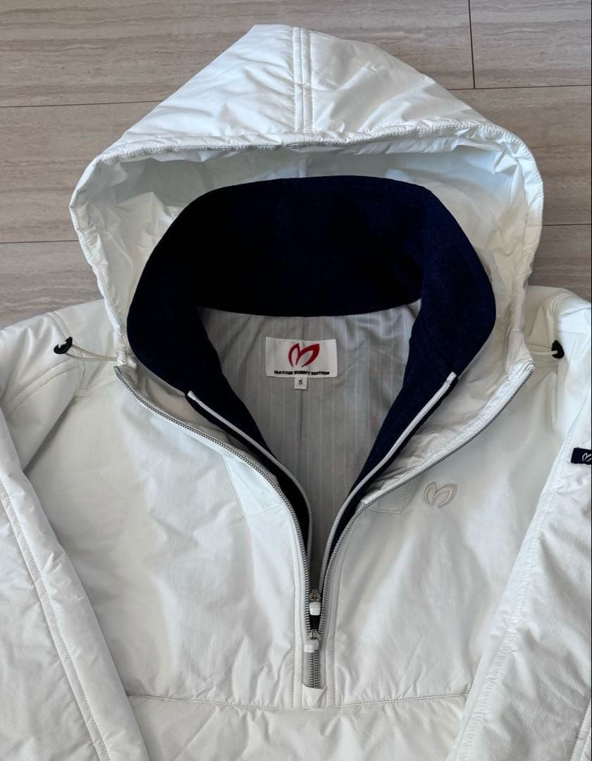 ✨美品✨MASTER BUNNY EDITION 中綿ホワイトブルゾン　サイズ5