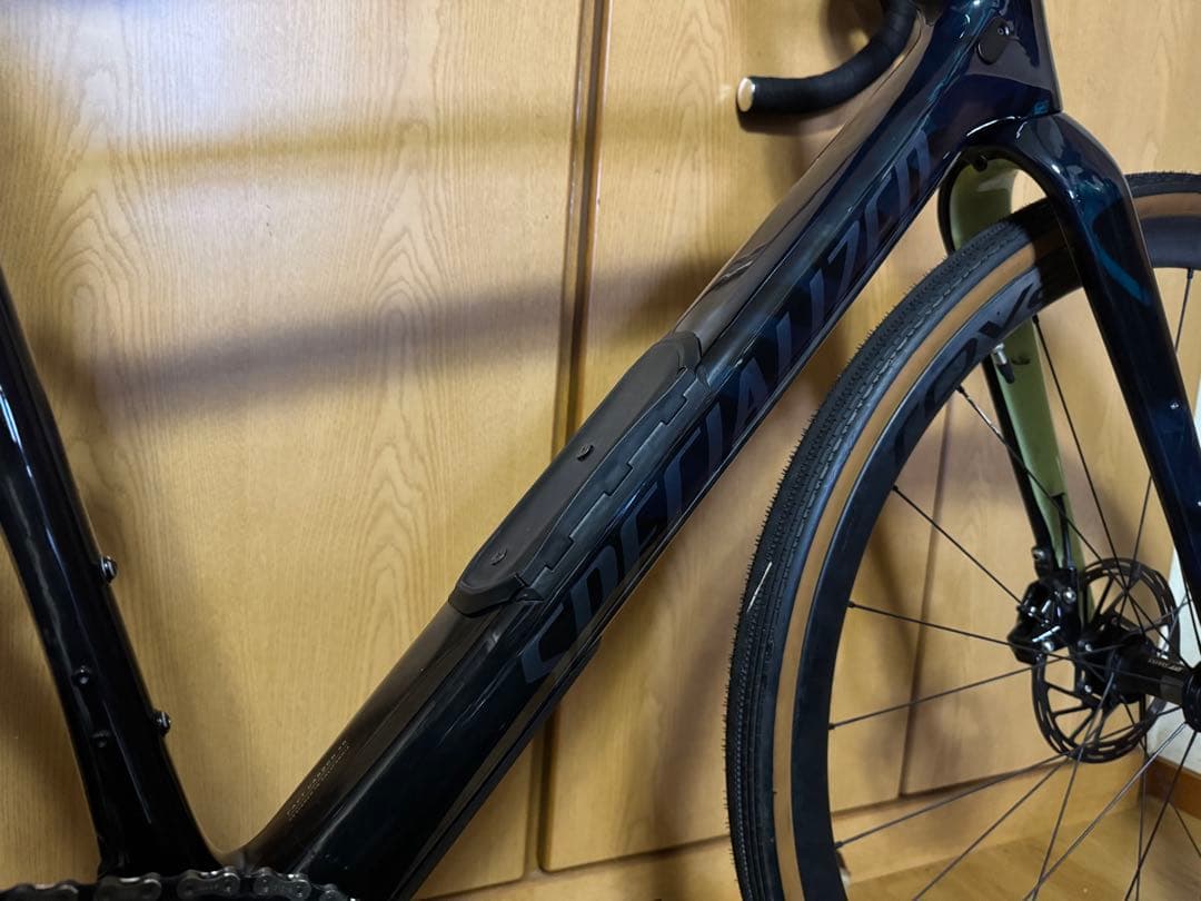 自転車本体 SPECIALIZED Diverge Expert Carbon