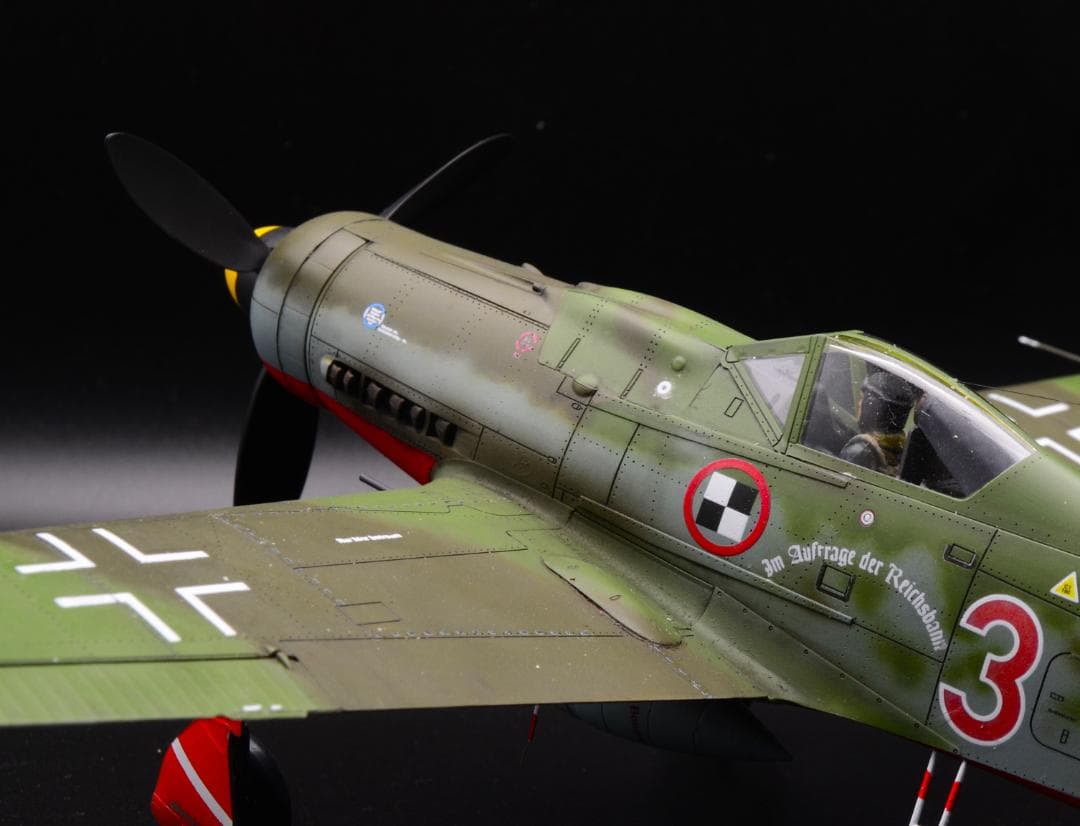 ムスタングです。1/48 Fw190D9 (プラモ エデュアルド 完成品)