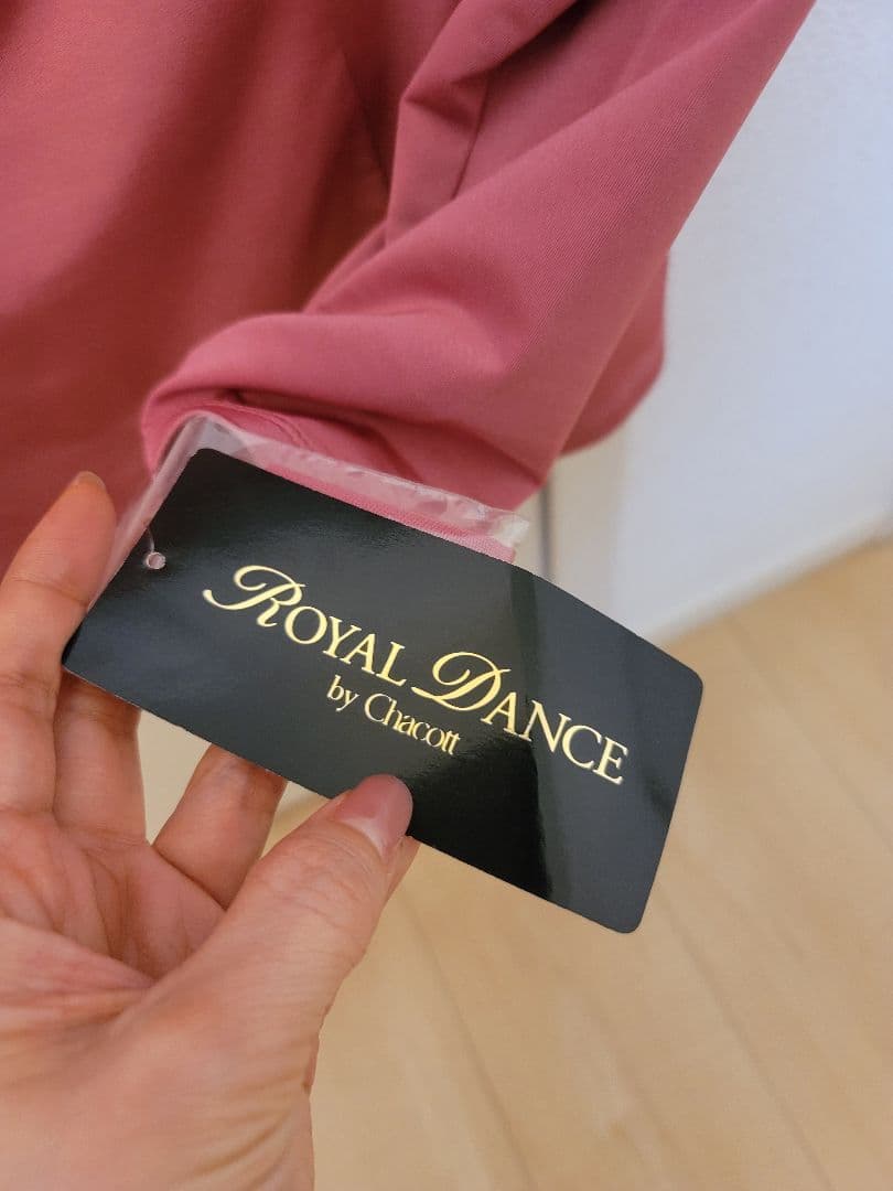 チャコット　 DANCE 　フリル付き長袖レッスンウェア